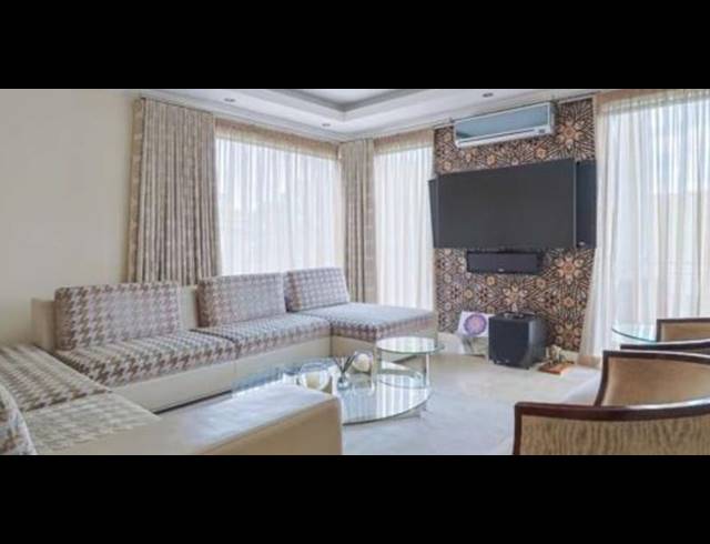 5 BEDROOM HOUSE FOR SALE IN MEYERSDAL ECO ESTATE